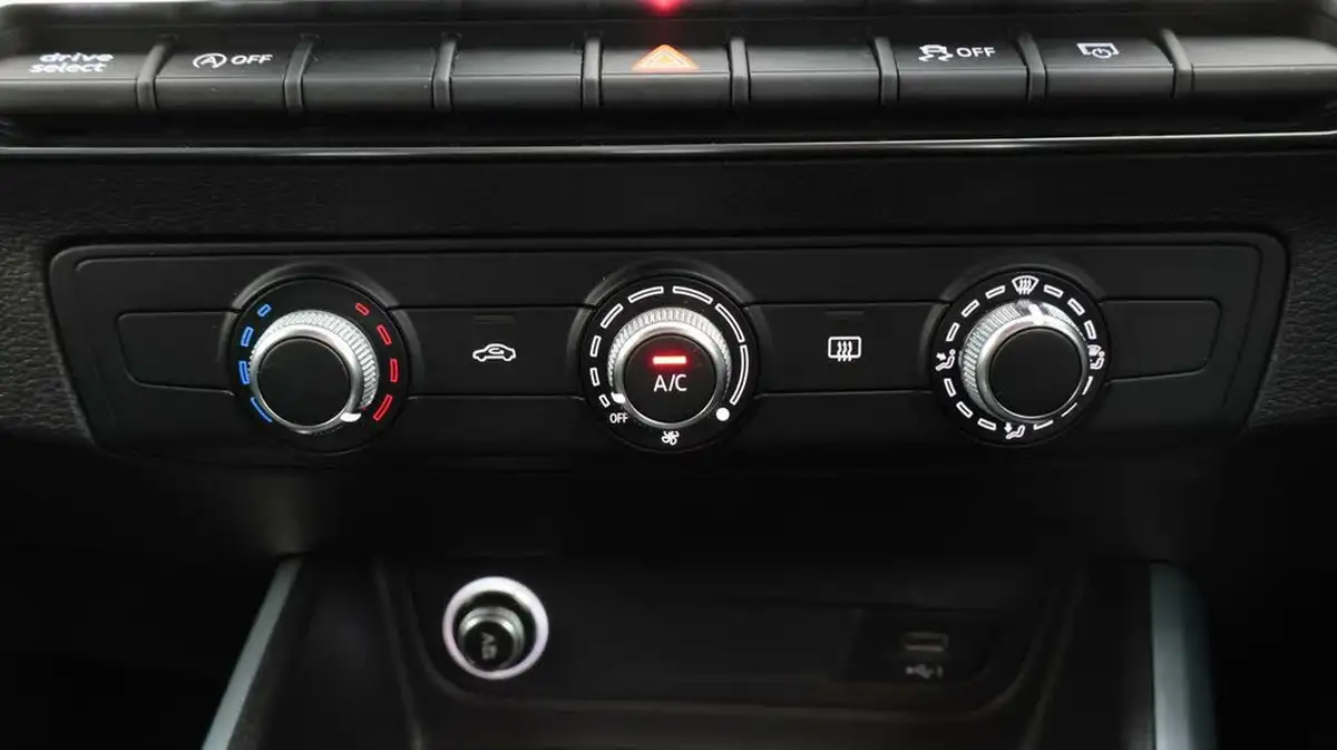 2019-audi-q2-16-30-tdi-s-line-tronic-big-12