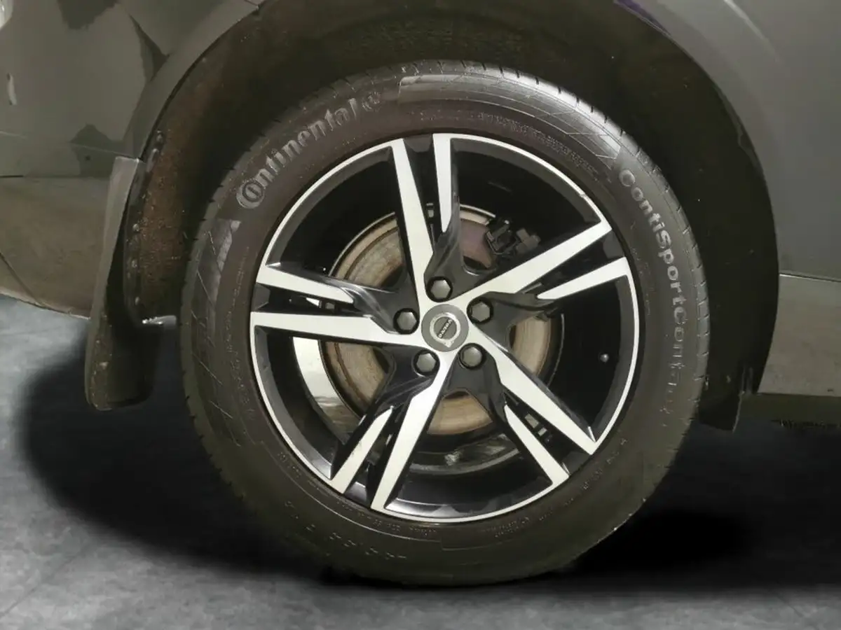 2020-volvo-xc60-20td-b4-r-design-awd-big-32
