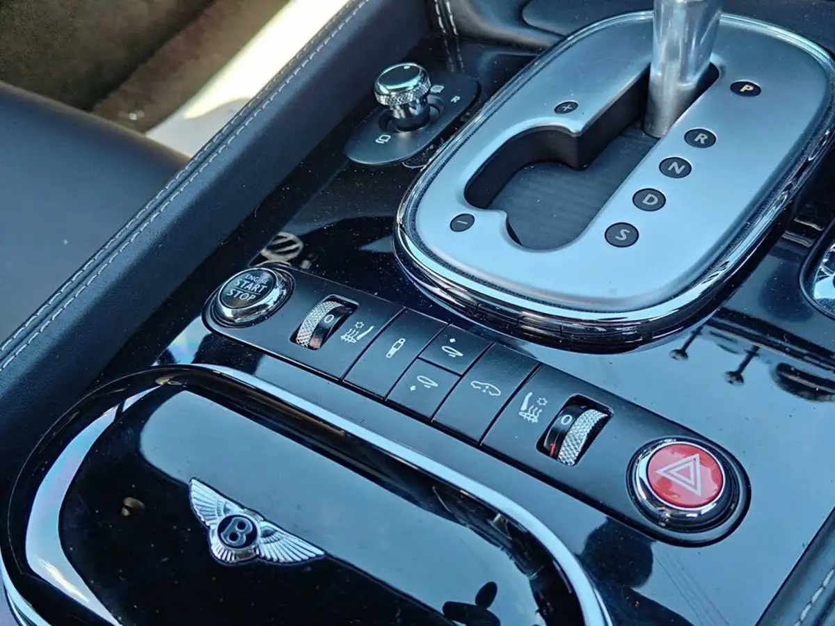 2012-bentley-continental-40-gt-v8-big-17
