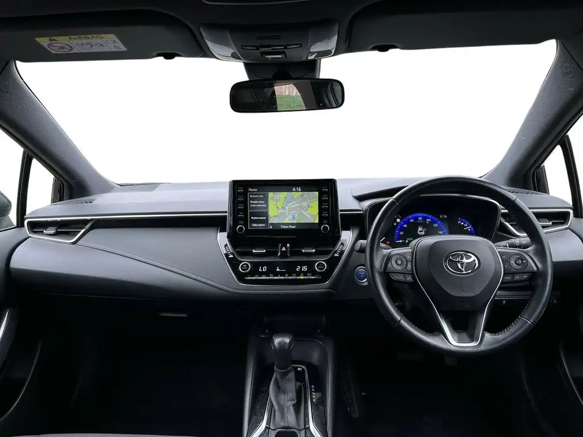 2021-toyota-corolla-18-vvt-i-icon-tech-trk-hatchback-5d-big-6