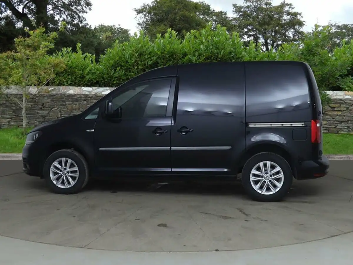 2019-volkswagen-caddy-20tdi-c20-highline-bmt-102pseu6-big-10
