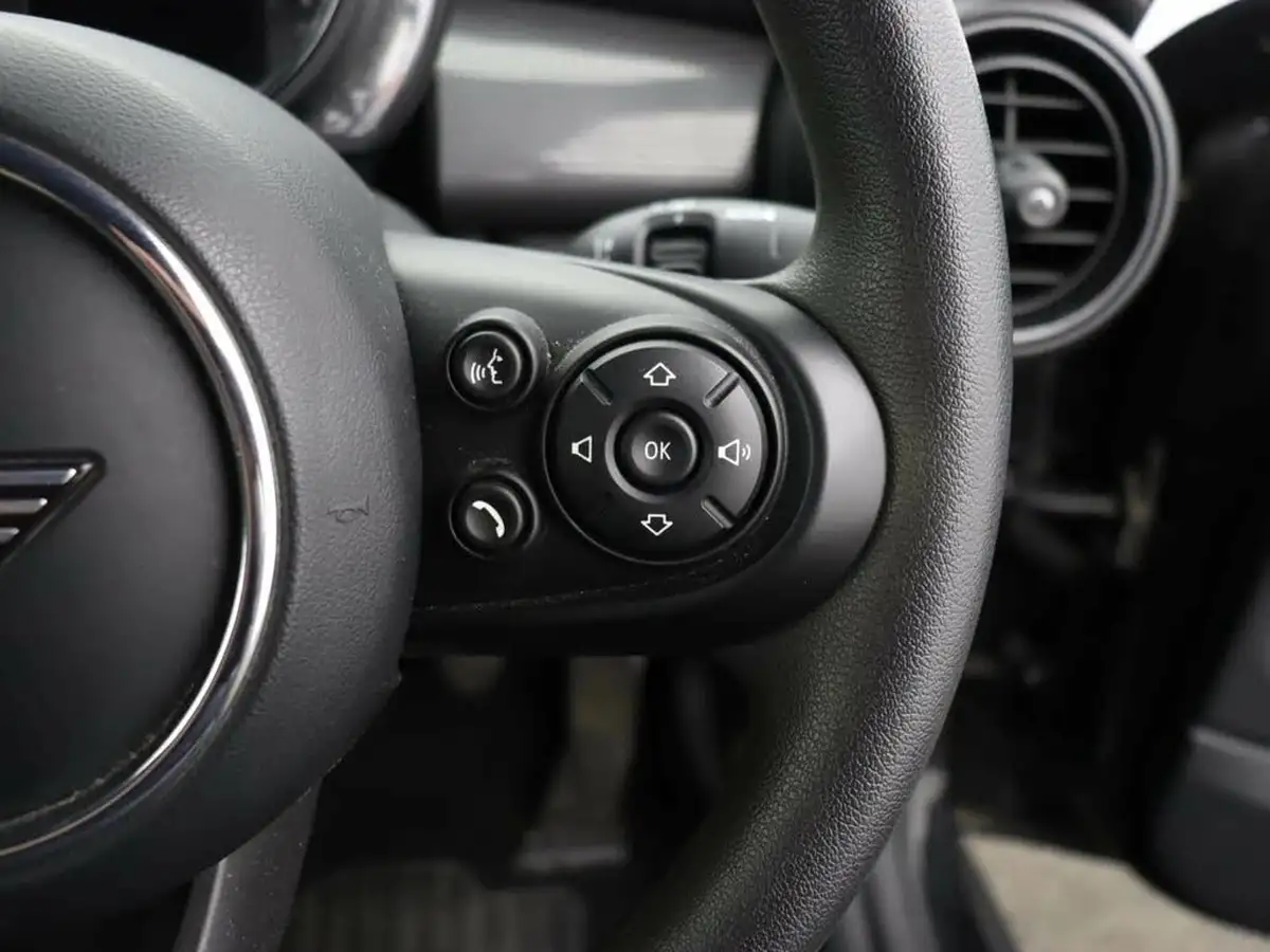 2019-mini-cooper-15-cooper-classic-ss-convertible-2d-big-22