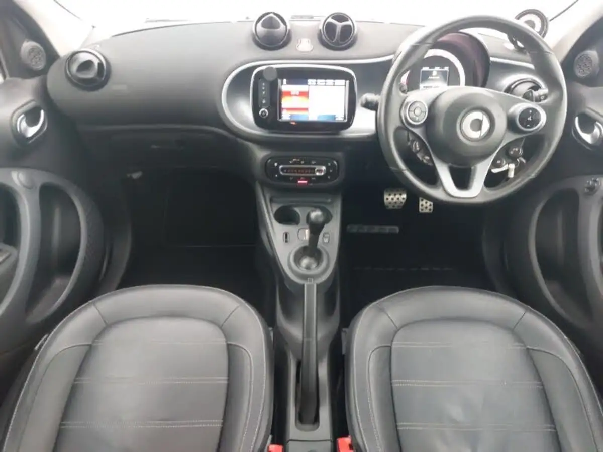 2016-smart-forfour-09-edition-white-twinamic-big-2