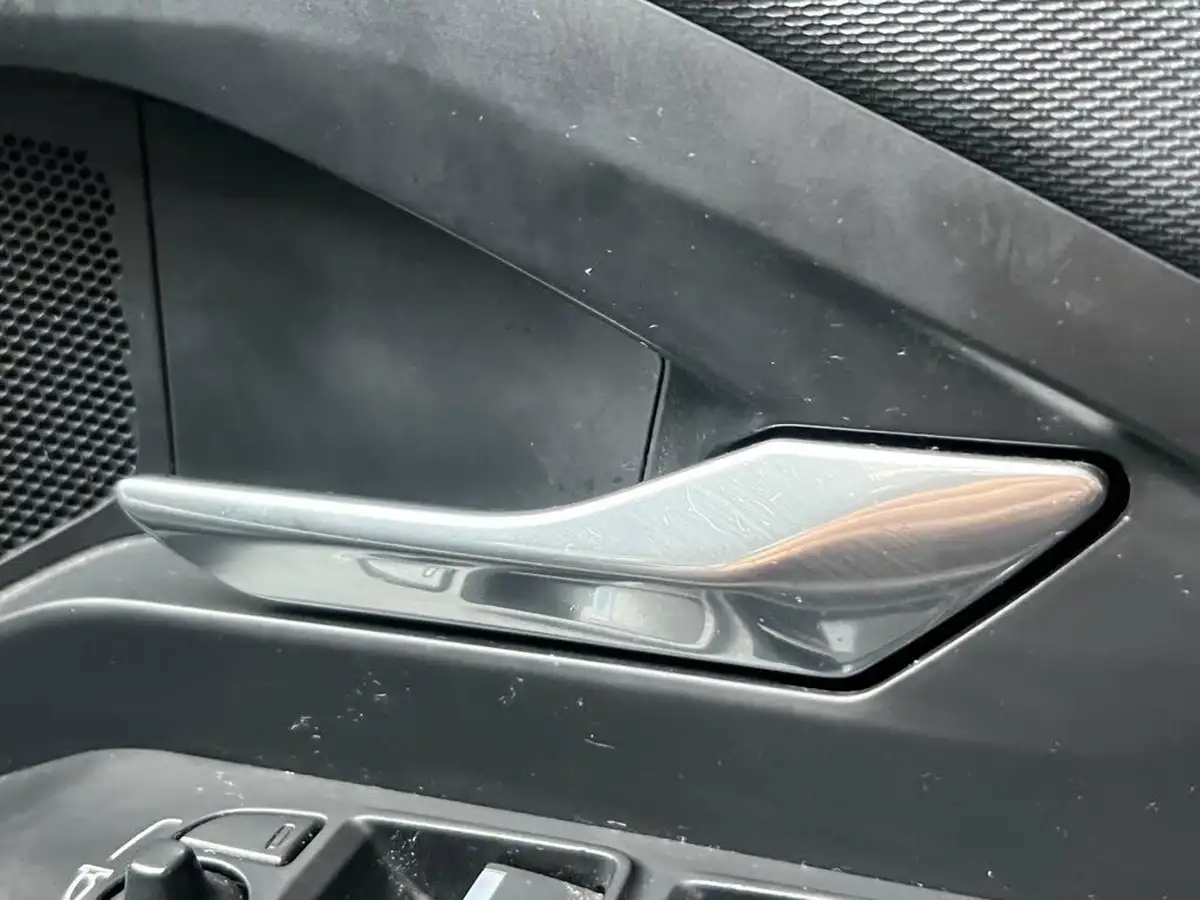 2019-jaguar-e-pace-20-i4d-150ps-big-55