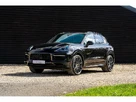 2019-porsche-cayenne-40-v8-turbo-s-e-hybrid-station-wagon-small-2