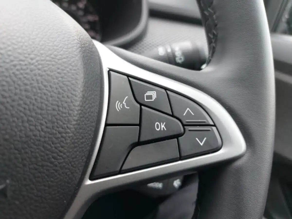 2024-dacia-sandero-stepway-10-tce-expression-90bhp-big-12