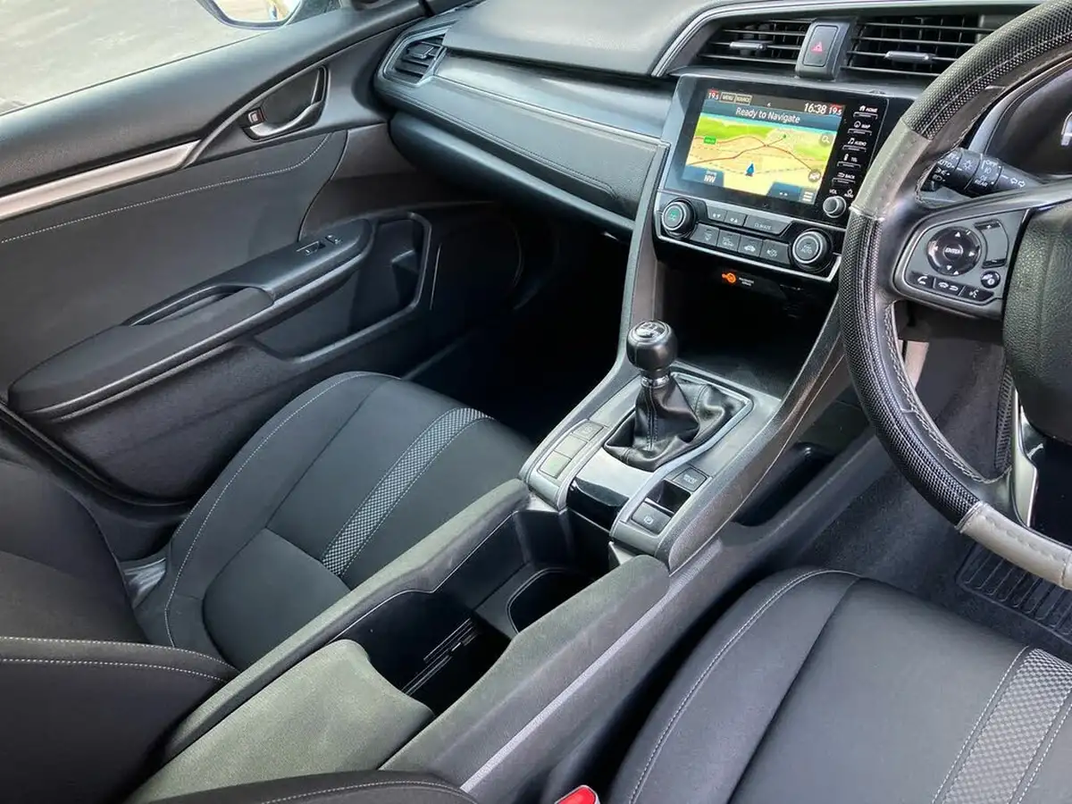 2020-honda-civic-10-vtec-turbo-sr-hatchback-5d-big-19