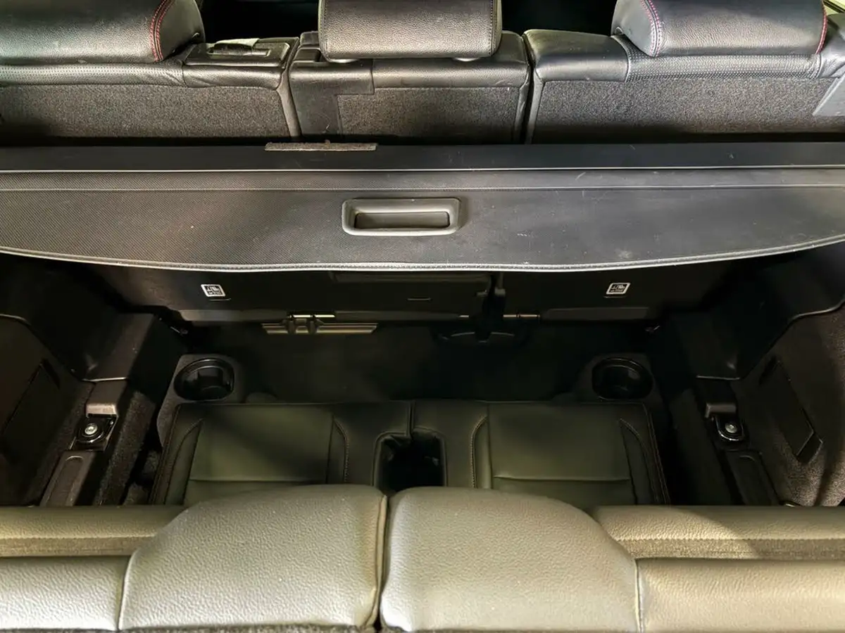 2021-land-rover-discovery-sport-20-d165-r-dynamic-s-plus-big-15
