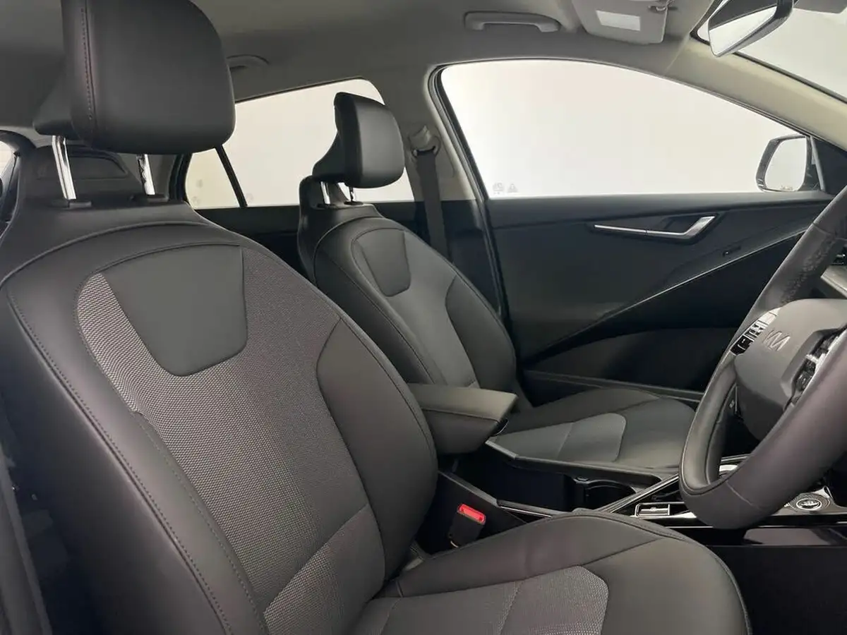 2024-kia-niro-16-gdi-139bhp-hev-132kwh-big-14