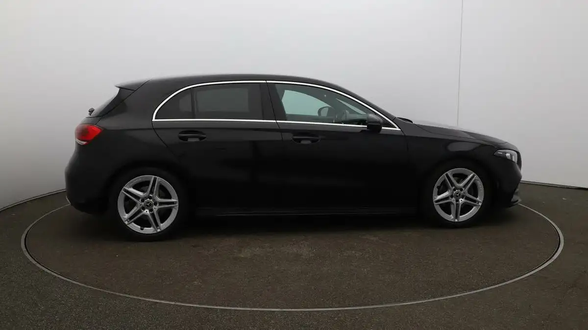2020-mercedes-benz-a-class-13-a200-amg-line-executive-hatchback-5d-7g-dct-big-8