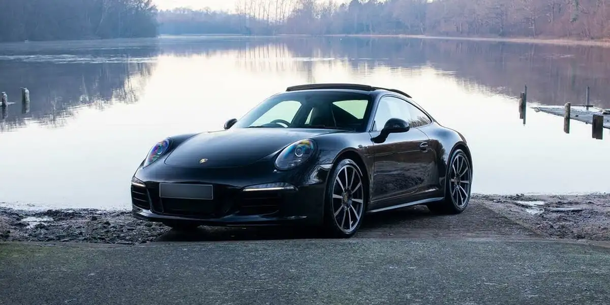2012-porsche-911-38-carrera-4-s-400bhp-awd-coupe-pdk-big-2