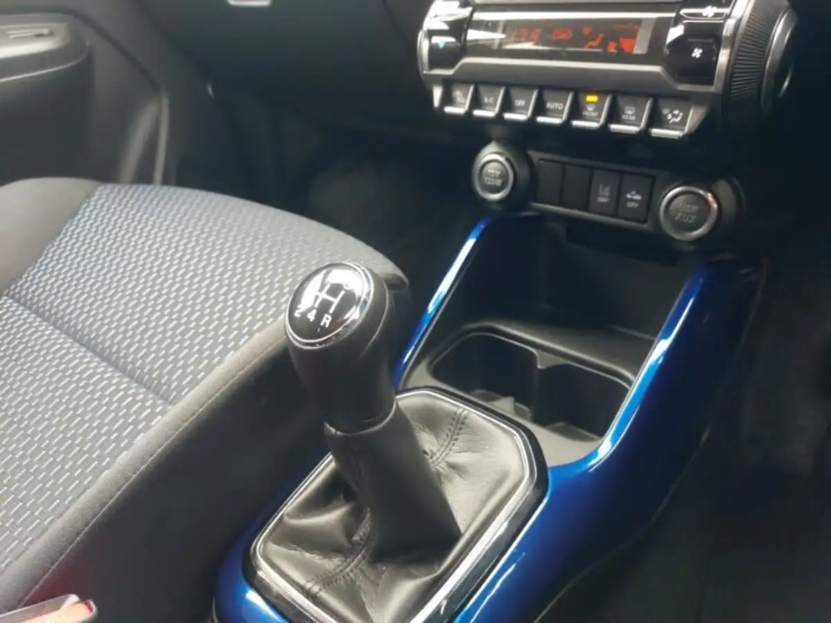 2022-suzuki-ignis-12-dualjet-sz5-big-13