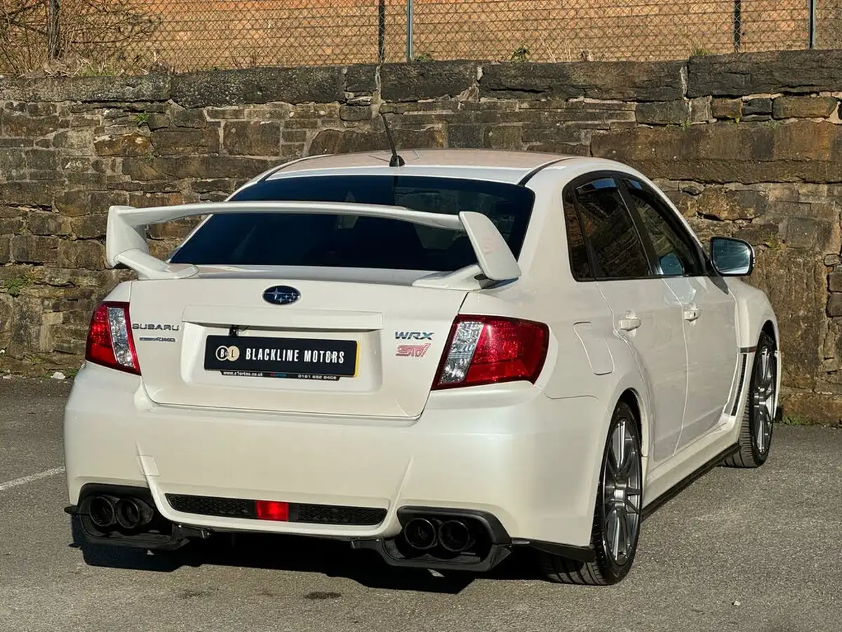 2012-subaru-wrx-25-sti-type-uk-saloon-4d-big-6