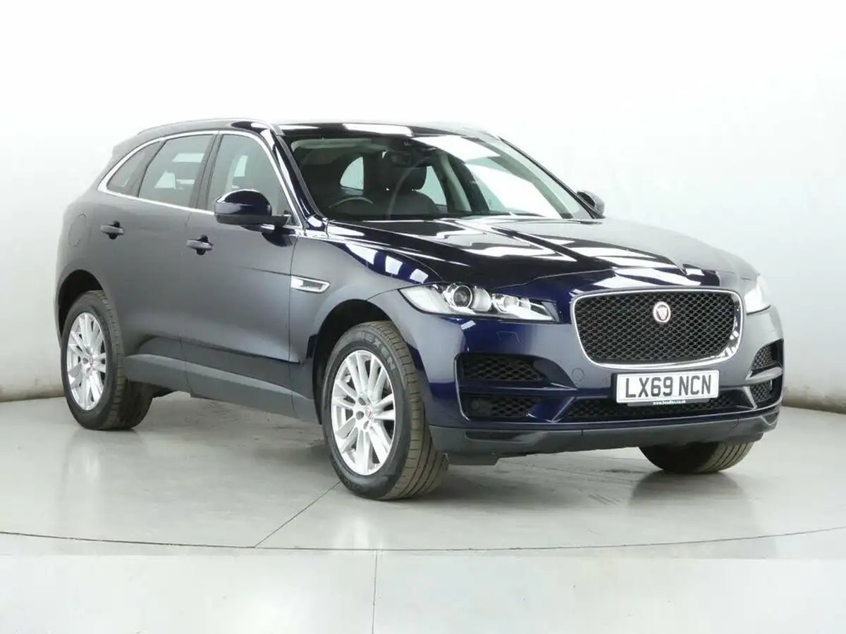 2019-jaguar-f-pace-20i-portfolio-250ps-big-1