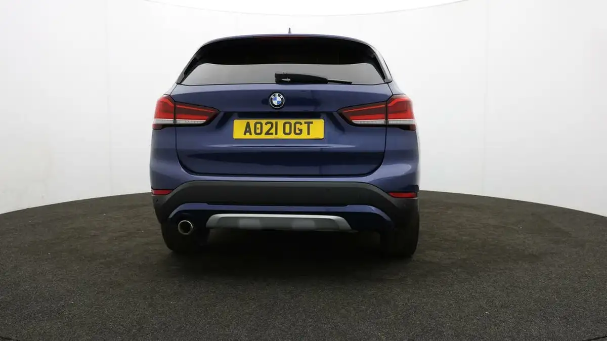 2021-bmw-x1-15-xdrive-25e-phev-xline-big-5