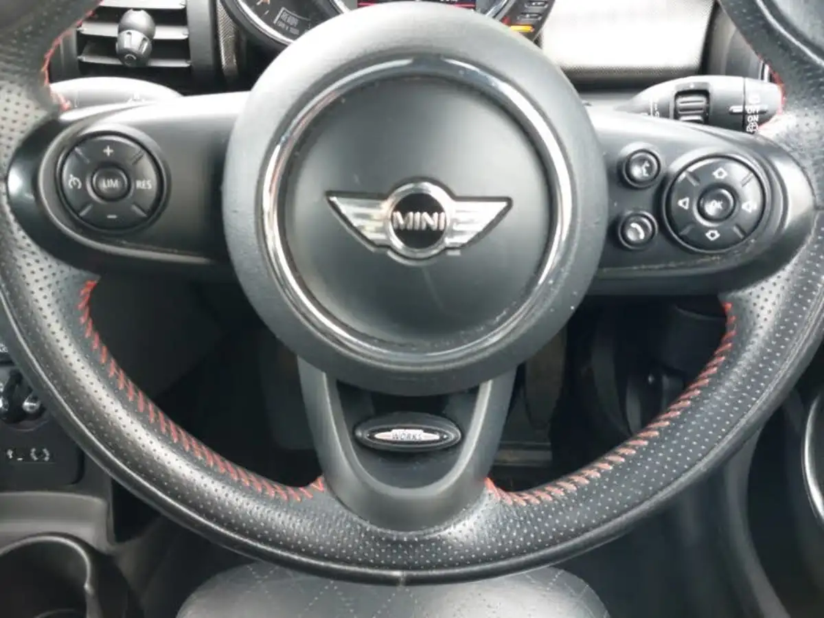 2015-mini-cooper-20td-cooper-sd-170bhp-chili-ss-hatchback-5d-big-15