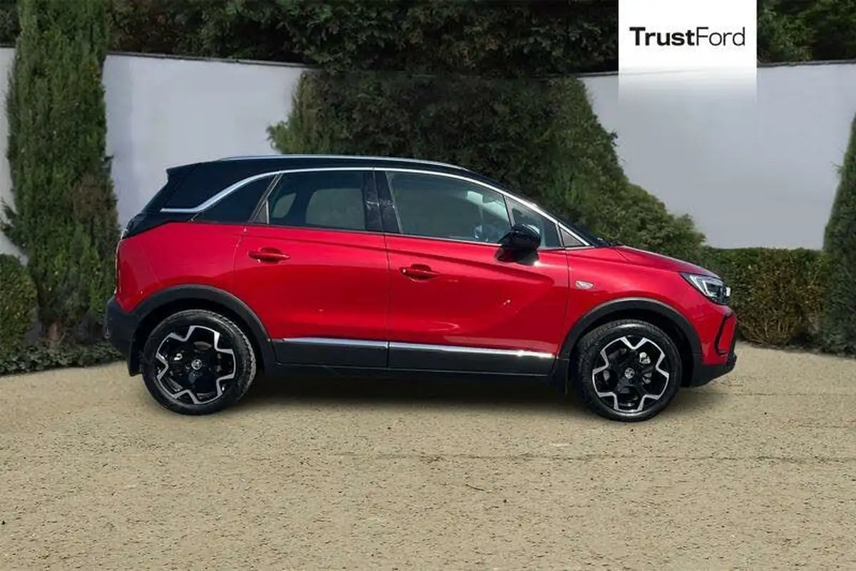 2022-vauxhall-crossland-12-ultimate-130ps-big-2