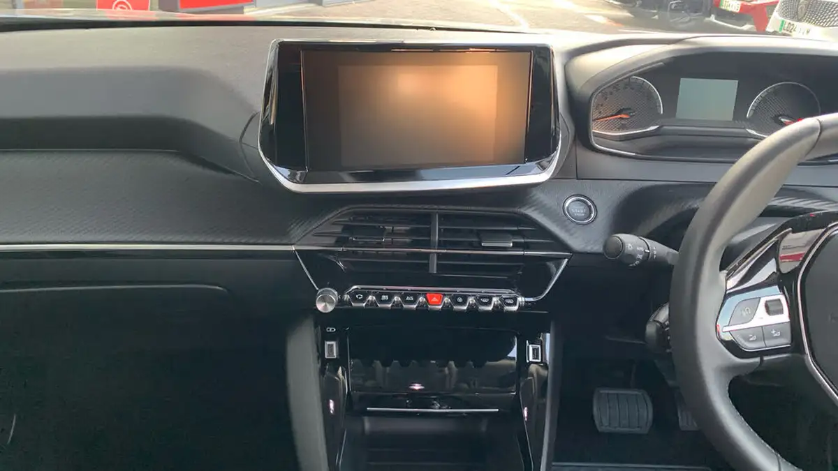 2021-peugeot-2008-suv-12-puretech-allure-130bhp-eat8-big-9