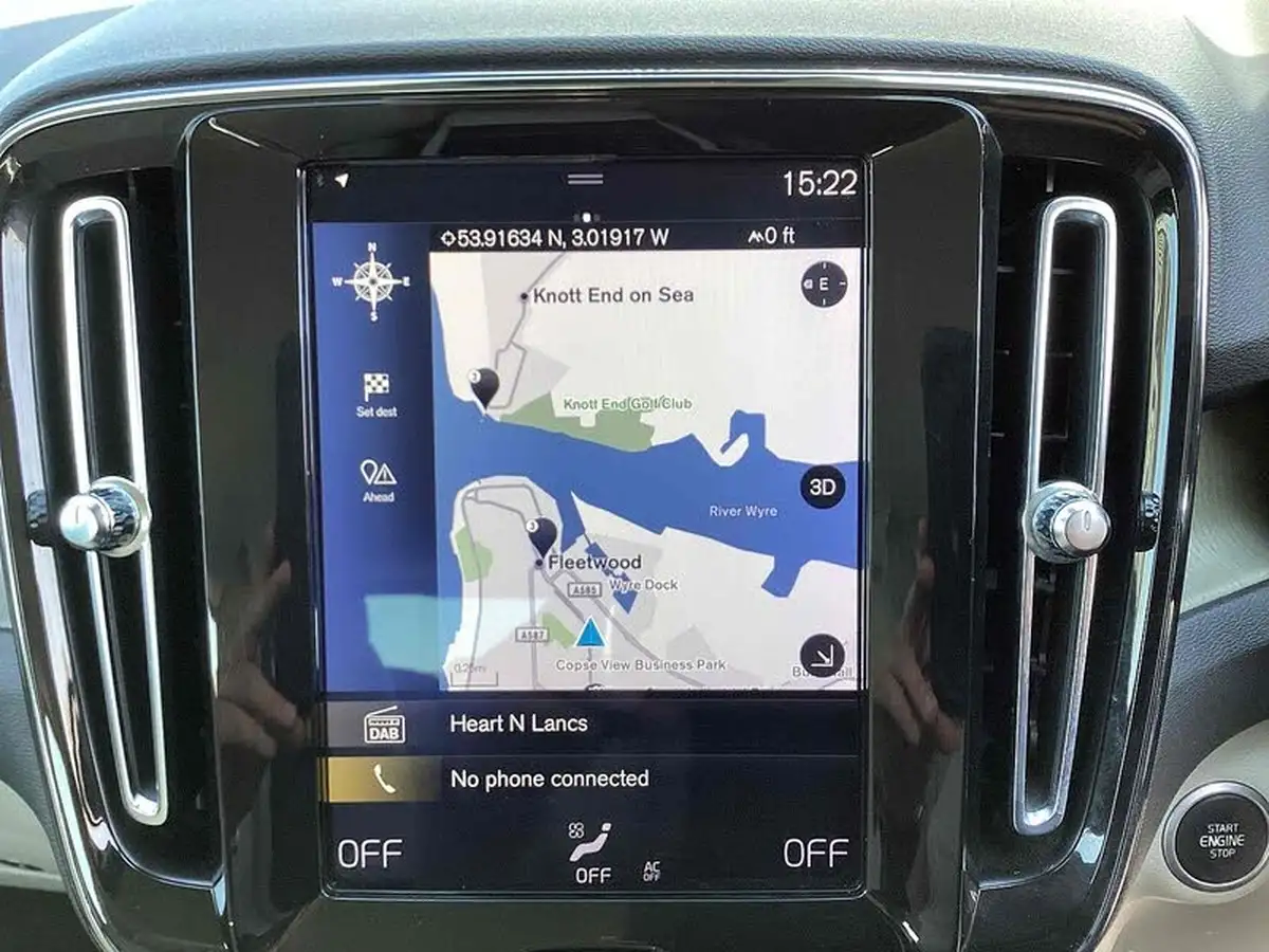 2019-volvo-xc40-20-t4-inscription-big-7