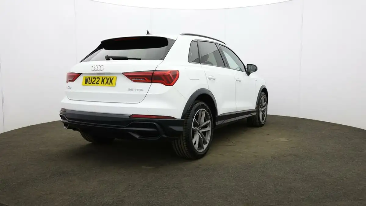 2022-audi-q3-15-35-tfsi-black-edition-codcomfort-sound-pack-station-wagon-big-53
