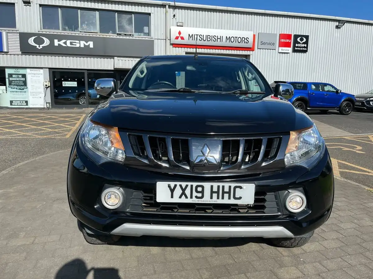 2019-mitsubishi-l200-24di-d-titan-eu6b-big-5
