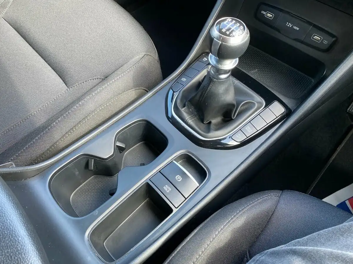 2022-hyundai-tucson-16-t-gdi-se-connect-150ps-big-26