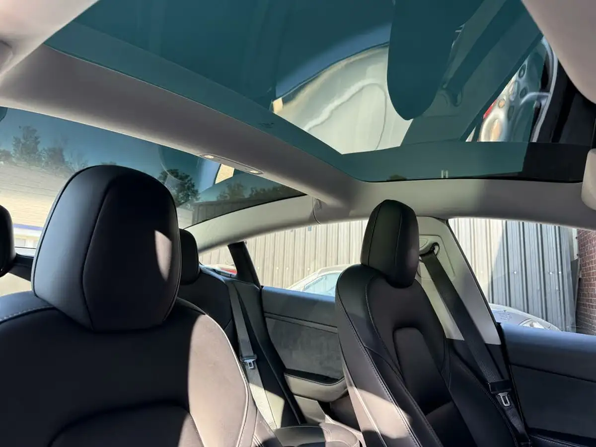 2021-tesla-model-3-e-standard-plus-big-17