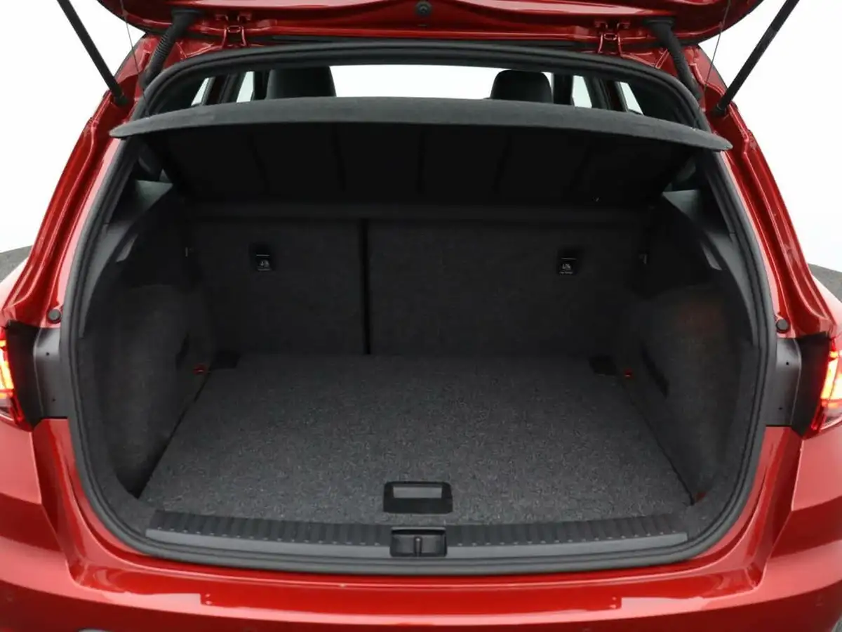 2023-seat-arona-10-tsi-xperience-lux-111ps-dsg-big-18