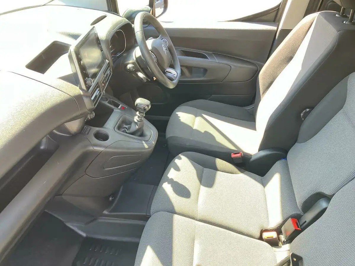 2022-citroen-berlingo-15bluehdi-1000-driver-pro-100pseu6d-van-1000-big-5