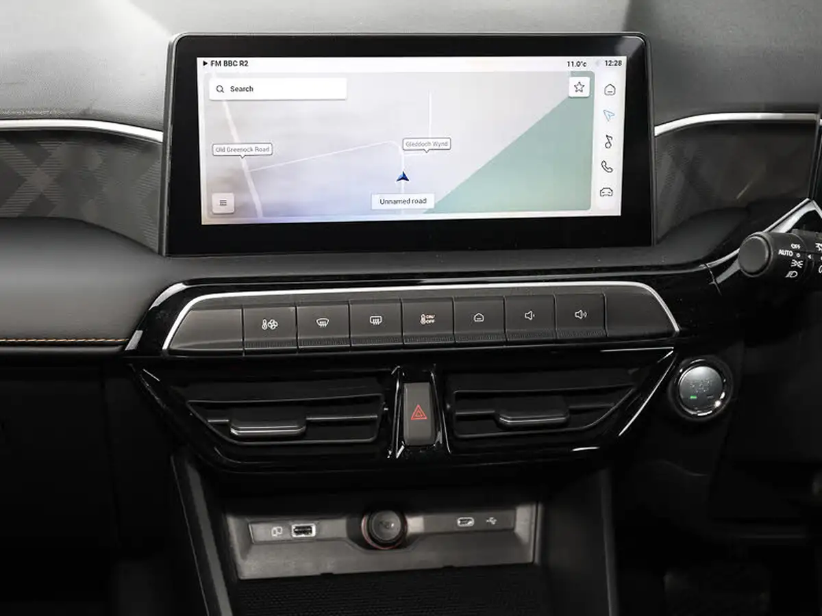 2024-mg-mg3-15-se-194ps-hev-1498cc-auto-big-10