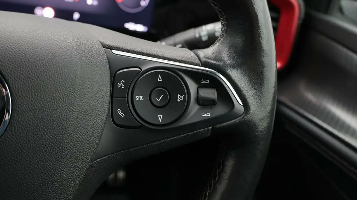 2021-vauxhall-mokka-e-sri-premium-big-24