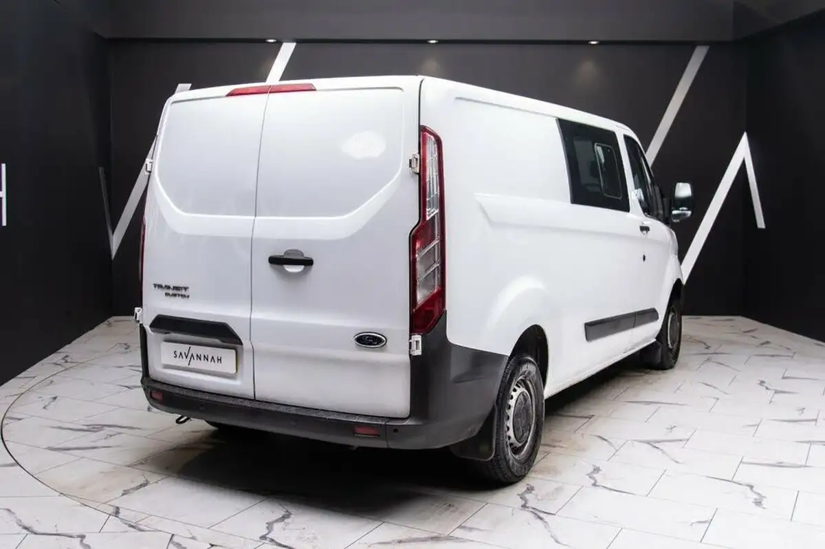 2014-ford-transit-custom-22tdci-290-l2h1-100ps-double-cab-in-van-big-9