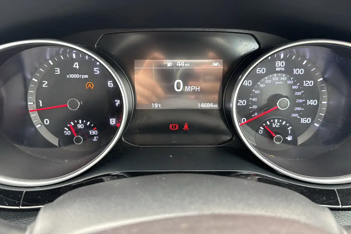 2022-kia-xceed-15-t-gdi-3-big-12