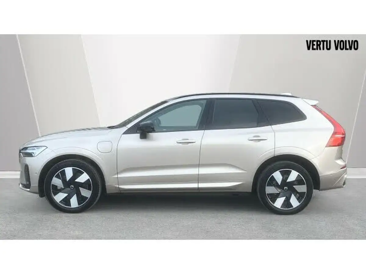 2024-volvo-xc60-20-b5-plus-big-7