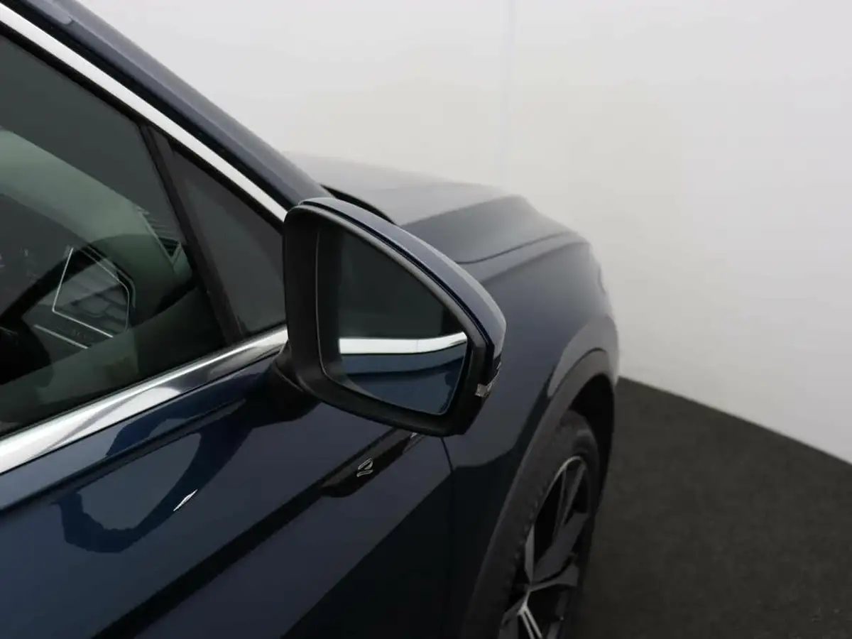 2021-volkswagen-tiguan-15-tsi-r-line-big-44