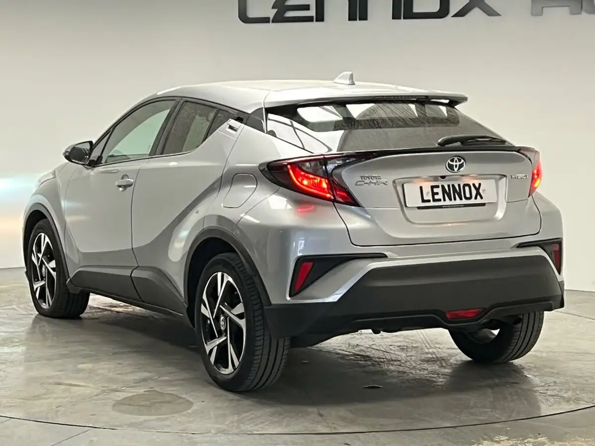 2022-toyota-c-hr-18-vvt-i-design-big-4