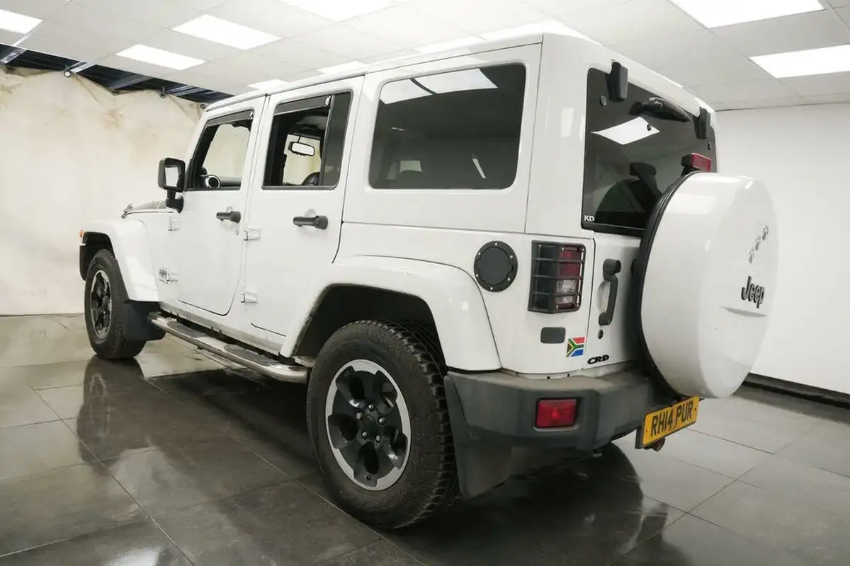 2014-jeep-wrangler-28crd-polar-5d-big-6