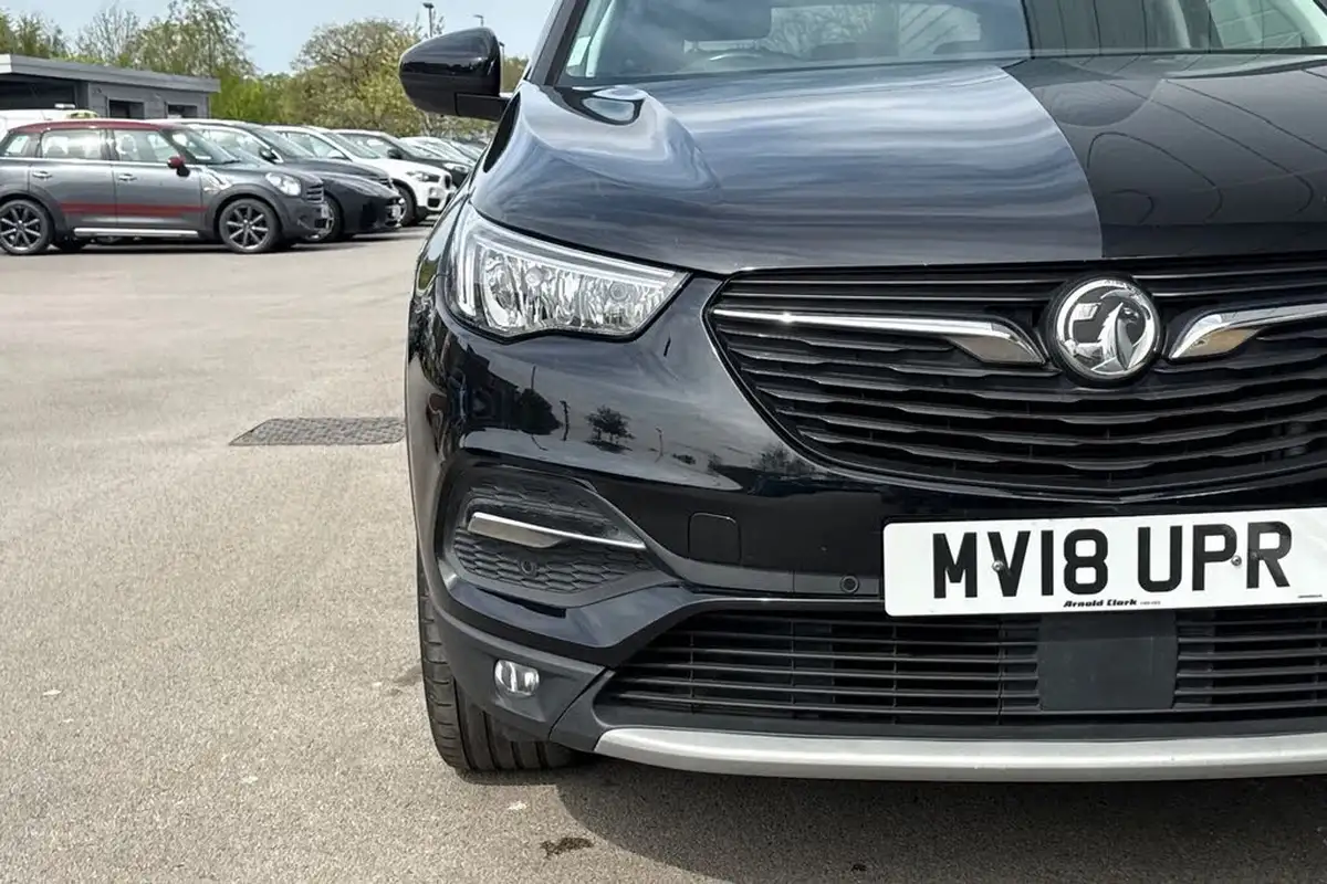 2018-vauxhall-grandland-x-12-elite-nav-132ps-big-25