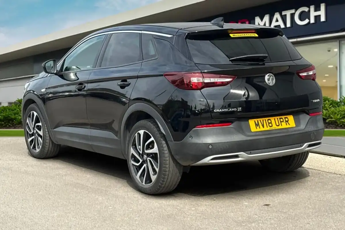 2018-vauxhall-grandland-x-12-elite-nav-132ps-big-1