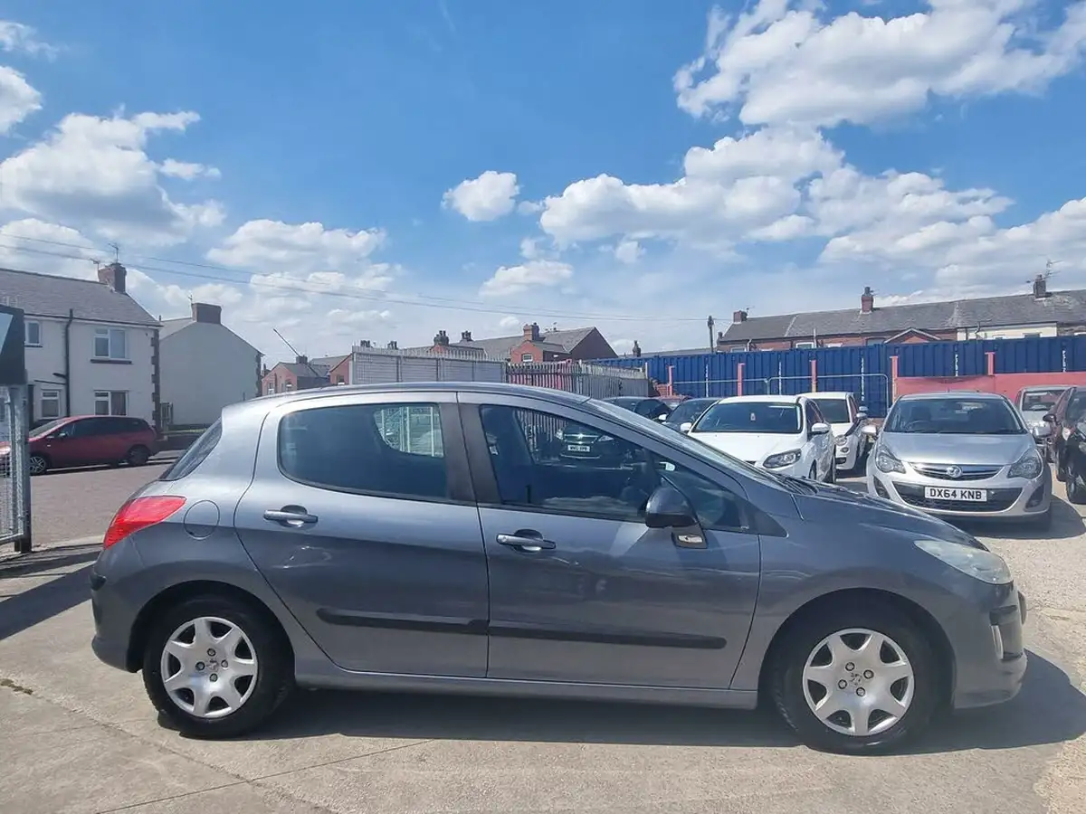 2010-peugeot-308-16td-s-16hdi-90bhp-5d-big-4