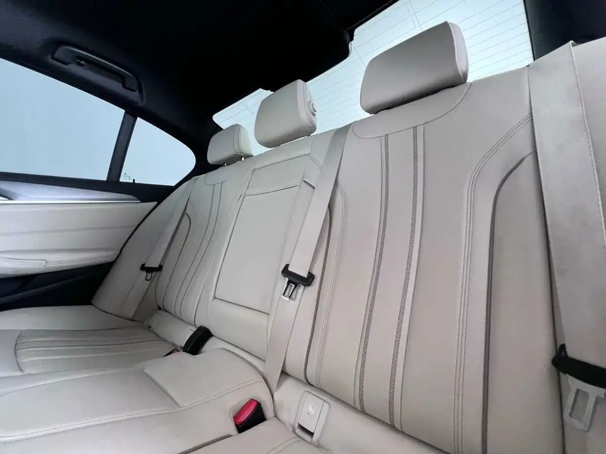 2018-bmw-5-series-20-530e-m-sport-big-18