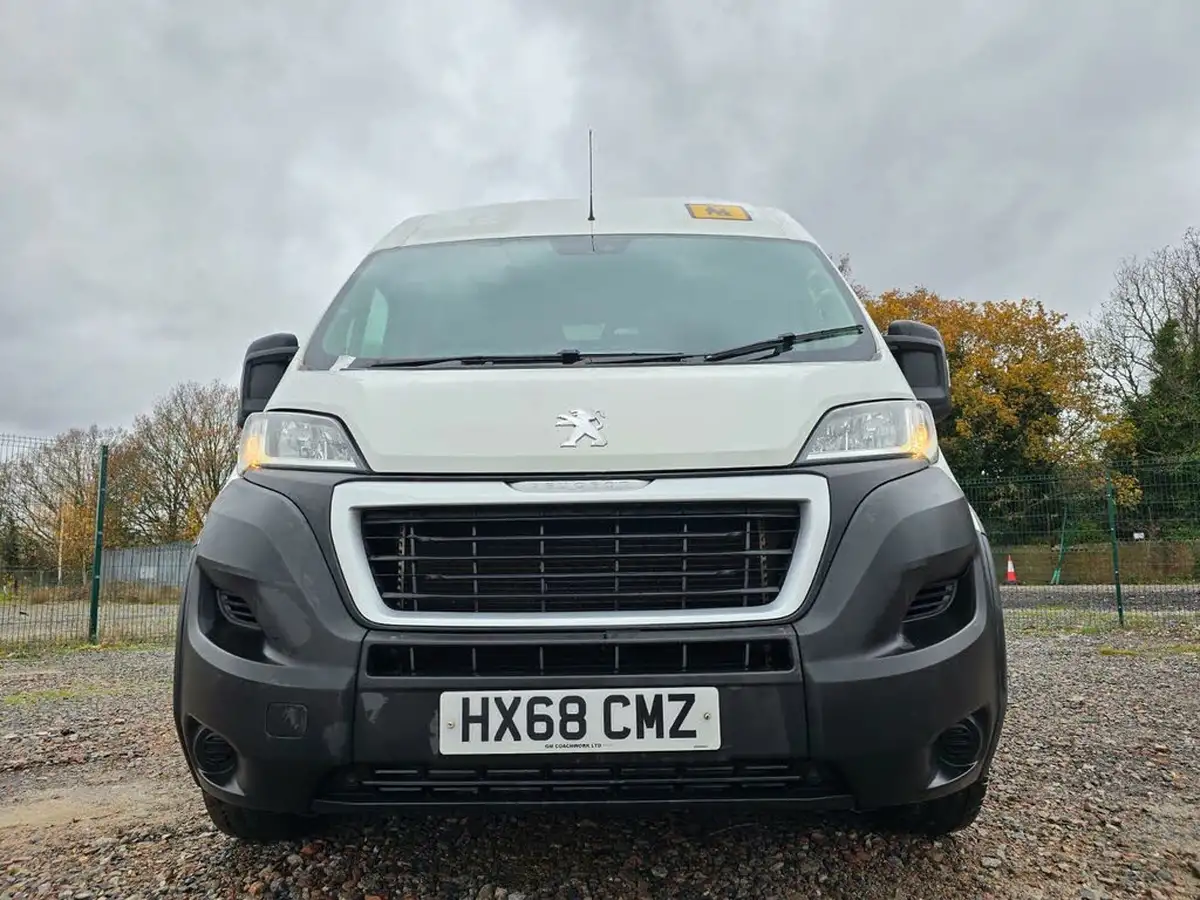 2018-peugeot-boxer-20-bluehdi-440-l4-h2-130-panel-big-7