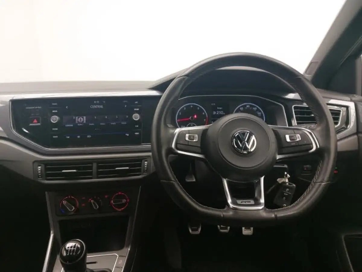2020-volkswagen-polo-10-tsi-r-line-115ps-big-6