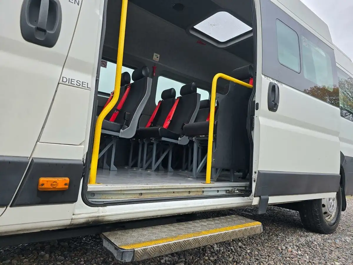 2018-peugeot-boxer-20-bluehdi-440-l4-h2-130-panel-big-55