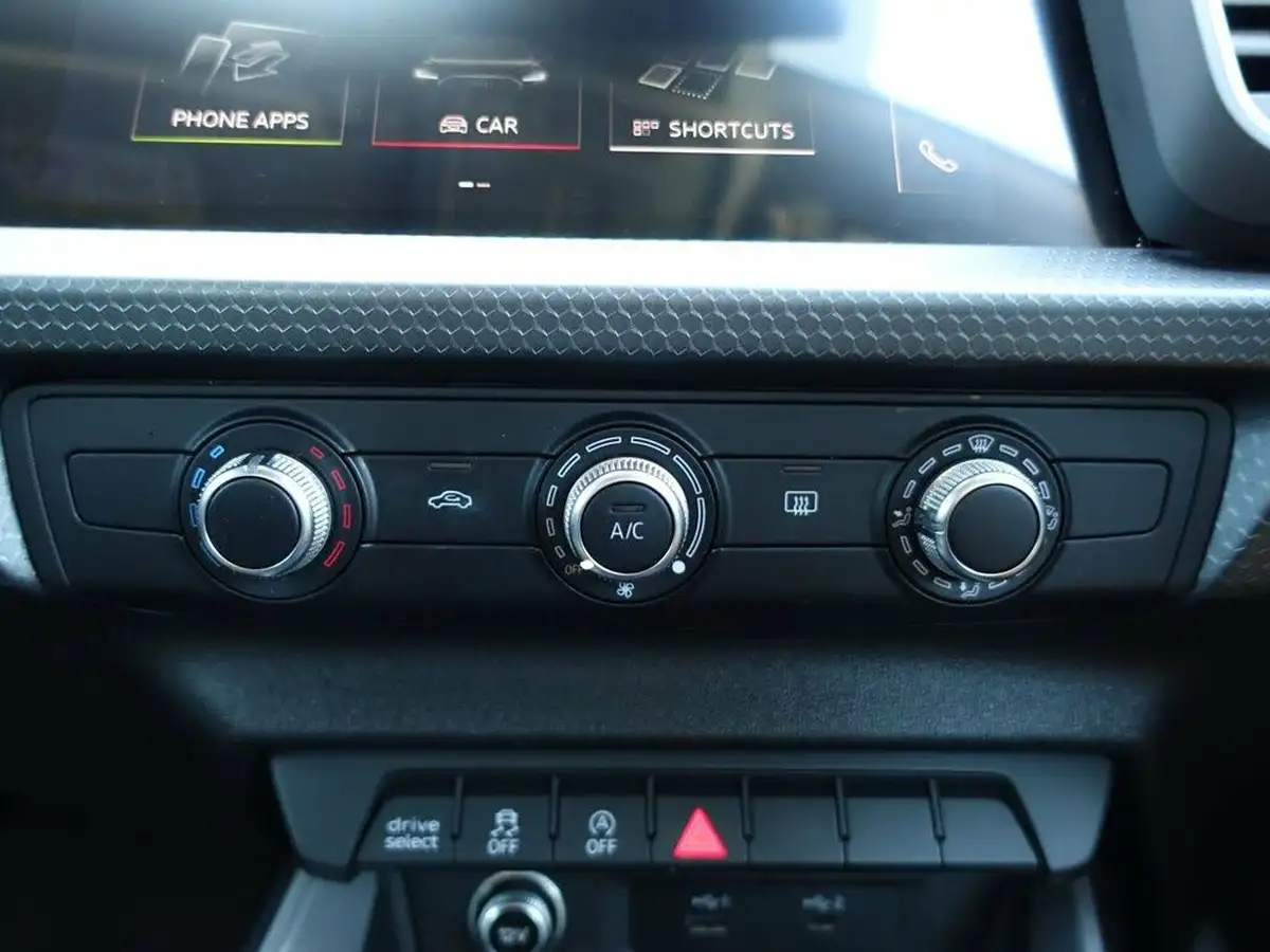 2020-audi-a1-10-30-tfsi-sport-116ps-big-26