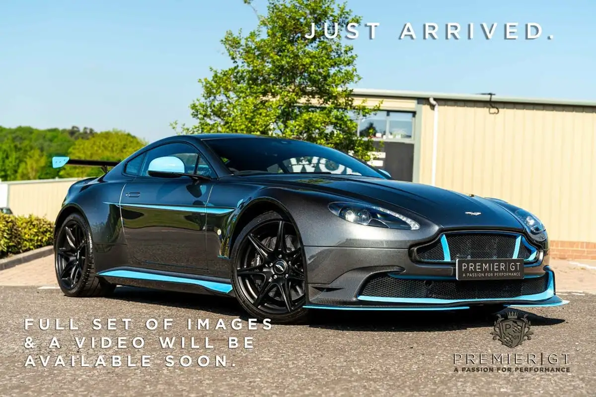 2017-aston-martin-vantage-47-gt8-sportshift-ii-big-0