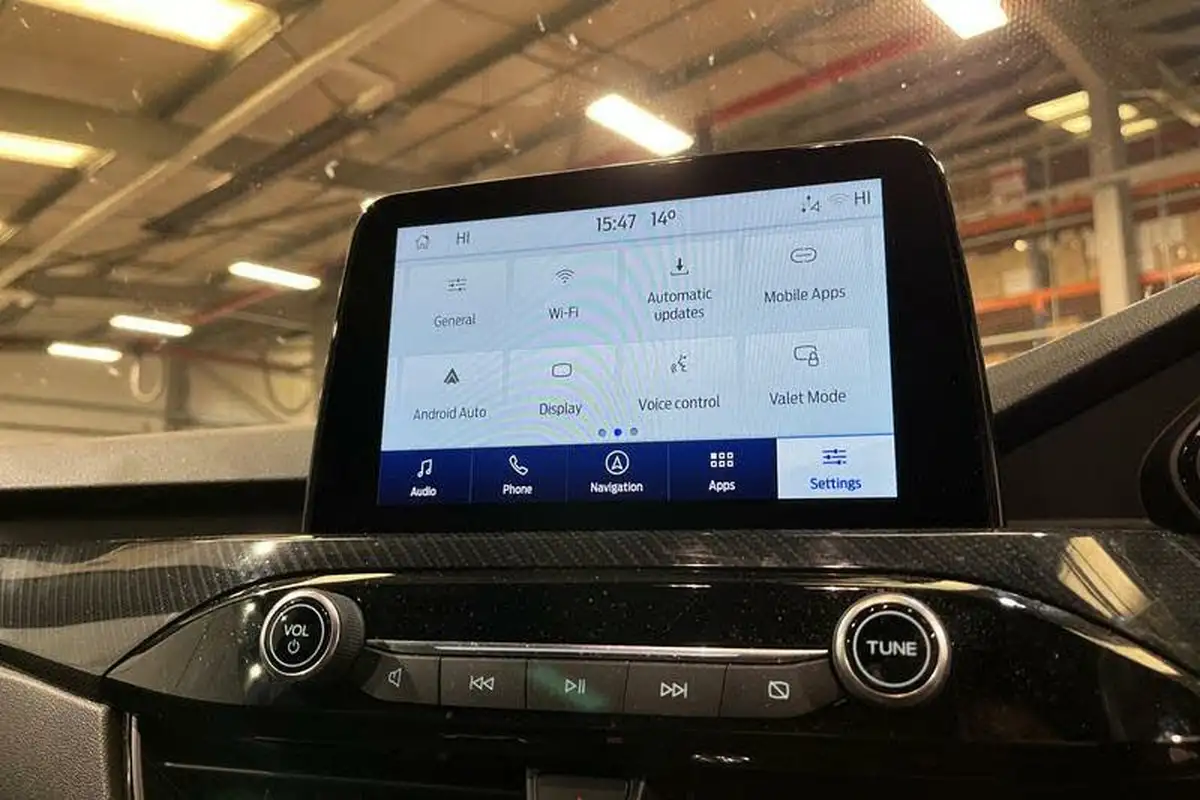 2021-ford-kuga-15-st-line-edition-big-36