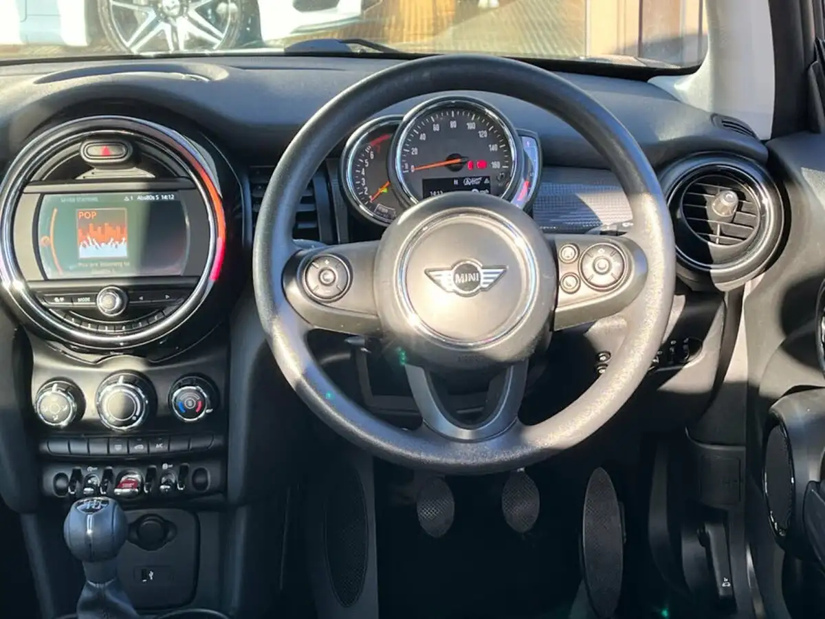 2018-mini-cooper-15-cooper-series-ii-ss-hatchback-3d-big-18