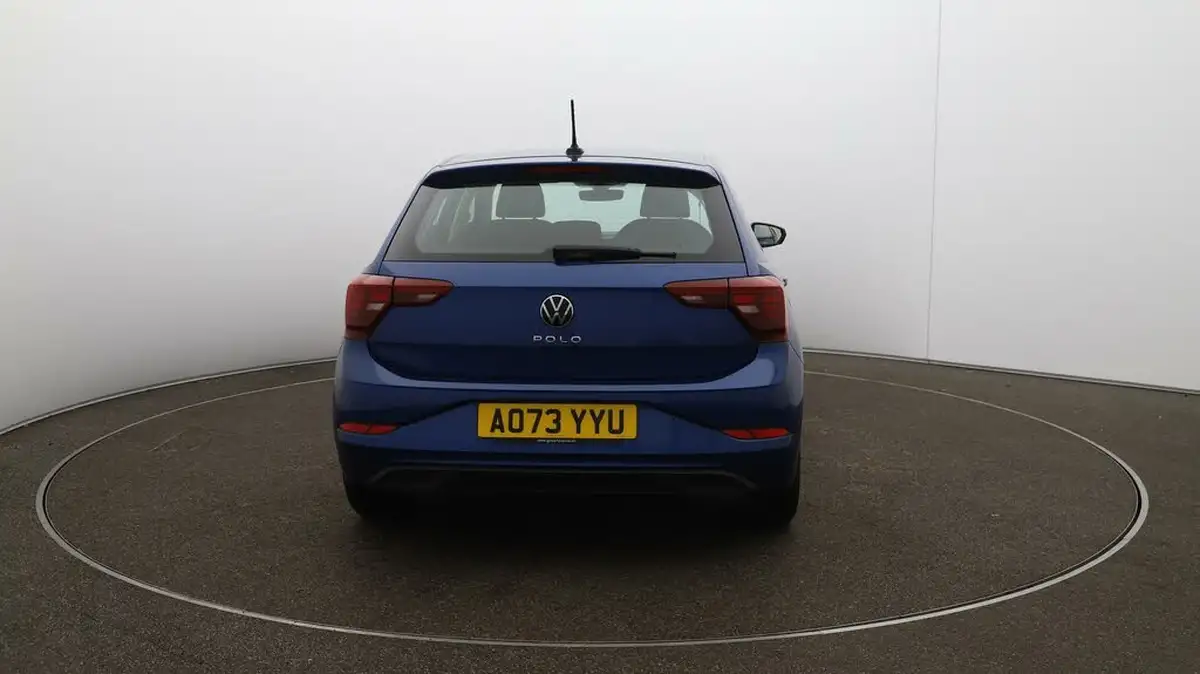 2023-volkswagen-polo-10-life-big-55