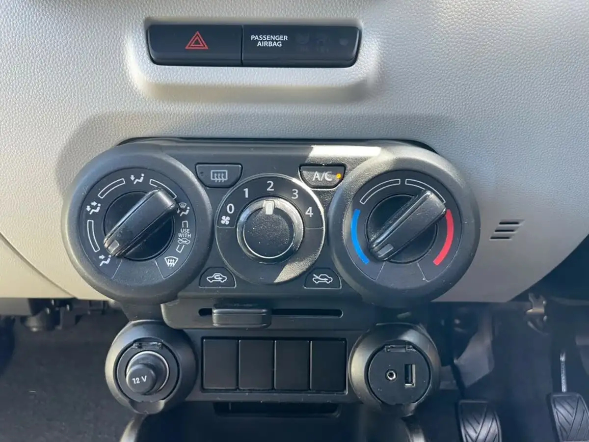 2019-suzuki-ignis-12-dualjet-sz-t-shvs-big-33